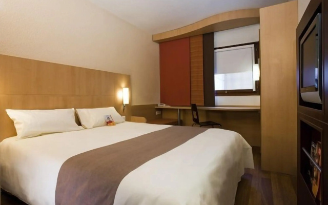 ibis Besançon Marchaux