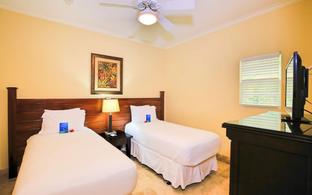 Windsong on the Reef