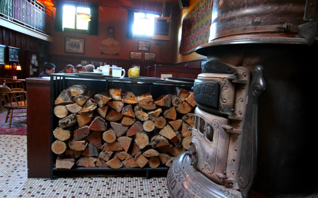 McMenamins Olympic Club