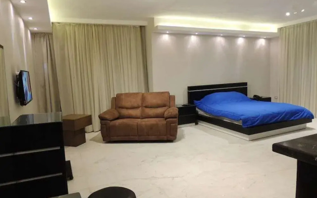 Sultan Luxurious Townhouse Near AUC