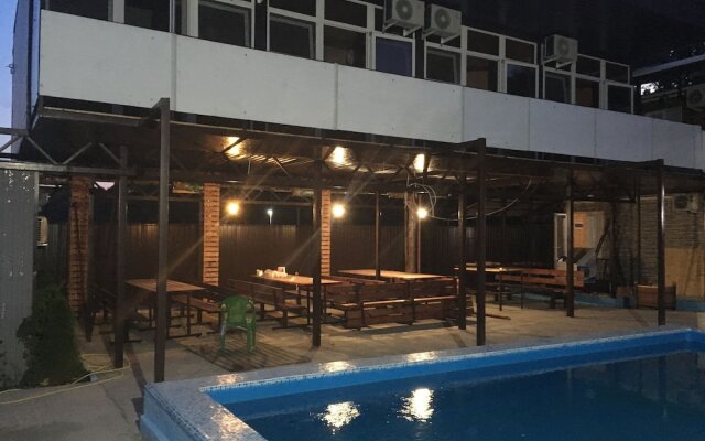 Guest House R&M