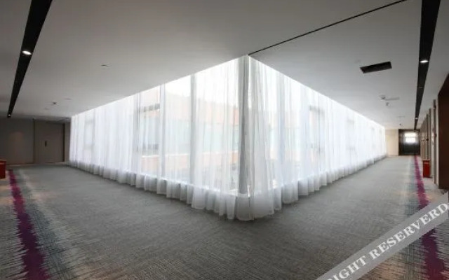 Lavande Hotel (Wuhan Guanggu Third Road)