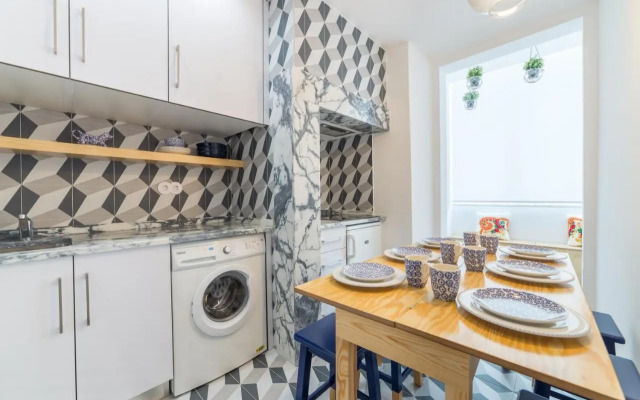 Lisbon heart 1-cozy Flat-Family Friendly