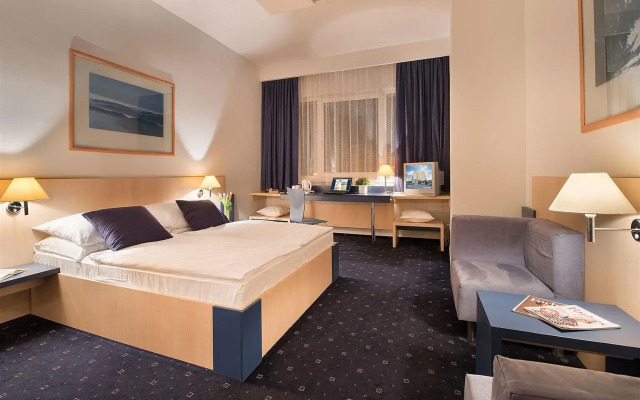 BEST WESTERN Hotel Grand