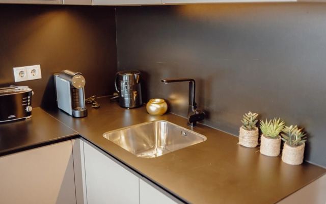City Center Premium Apartment by Vacationy