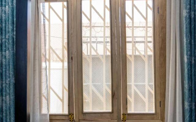 Maison, 15 min walk to acacia with Free Wi-Fi