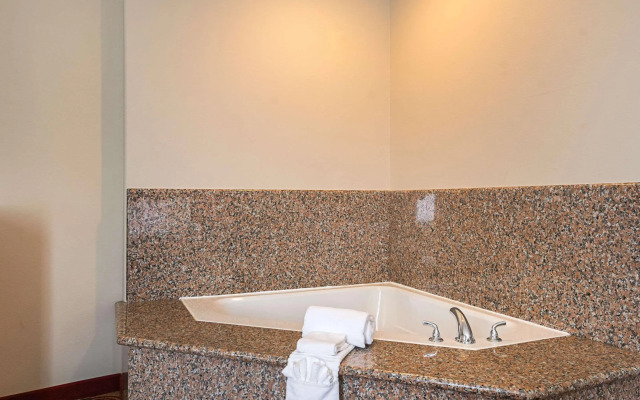 Comfort Suites Lake Charles