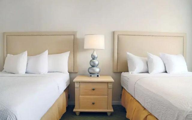 Seabonay Oceanfront Motel