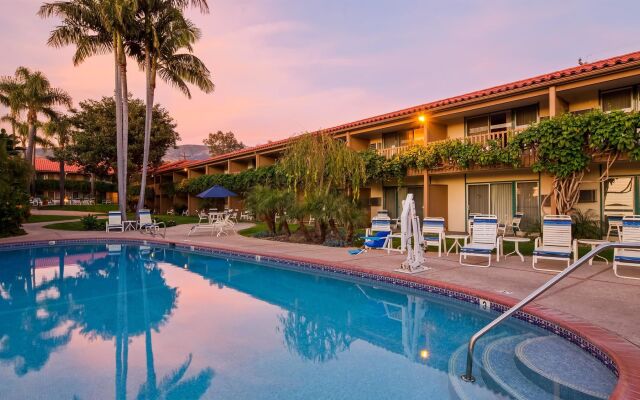 Best Western Plus Pepper Tree Inn