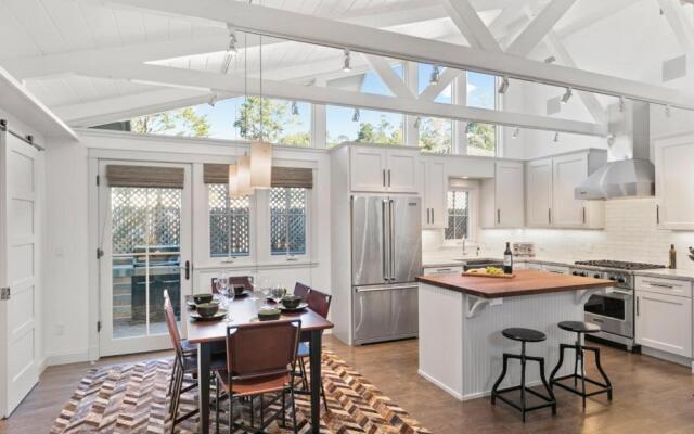 Beautiful Remodeled Home 30 night min