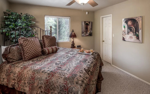 New Mexico Mountain Pines Cabin - Three Bedroom Cabin