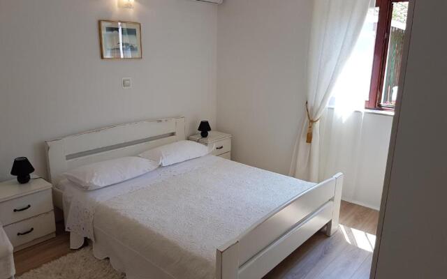 City Center Apartment Kadena