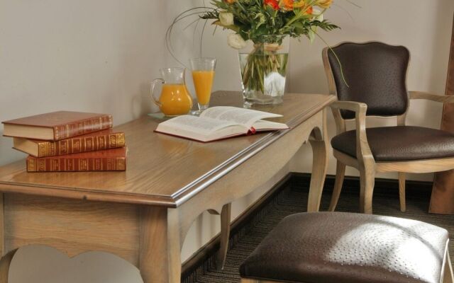 Plaza Madeleine Hotel & Spa