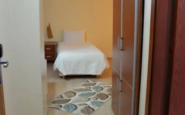 Remay Hotel