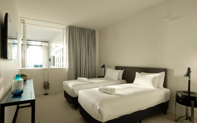 Luxury Bondi Beachside Apartment - Pacific