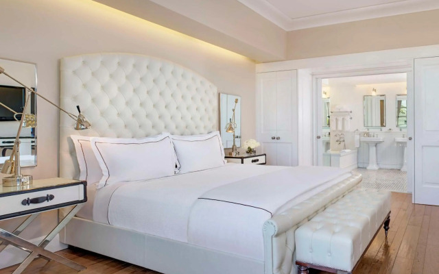 Cameo Beverly Hills