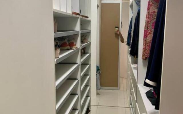 Apartamento em condomínio de alto luxo! 3 suítes - 140m