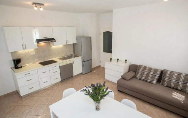 Apartments Rina