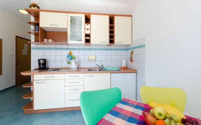 Apartments Ruzica M in Lopar - island Rab