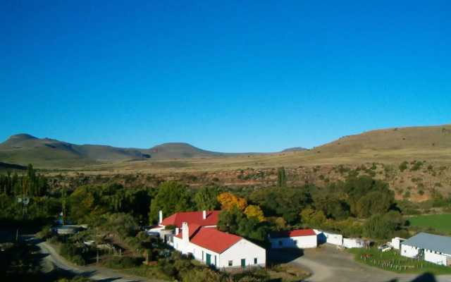 Ganora Guestfarm & Excursions