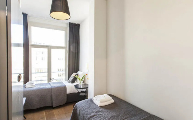 Sarphati Apartments Suites