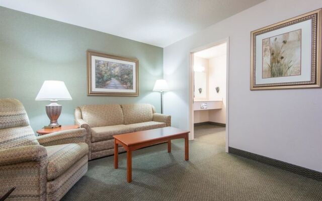 Days Inn & Suites Bozeman