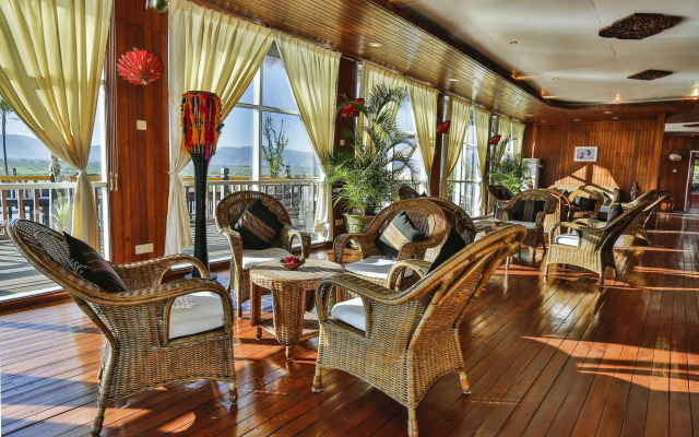 Paramount Inle Resort