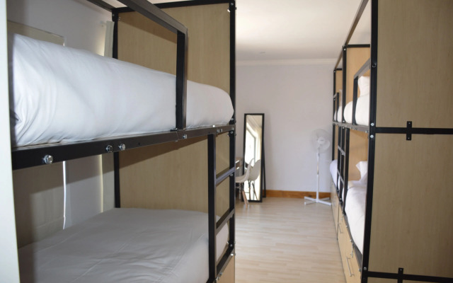 Explorer Backpackers