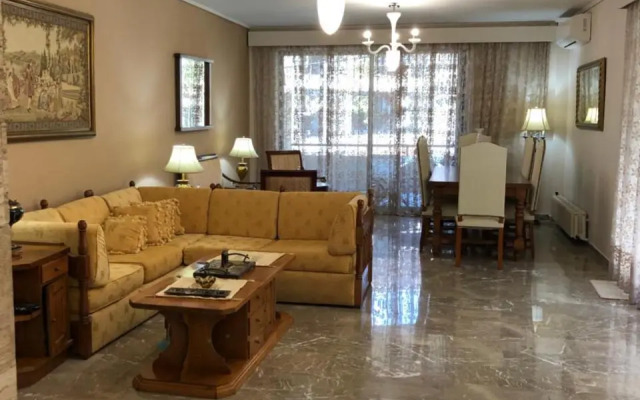 Cosy apartment in Chalandri