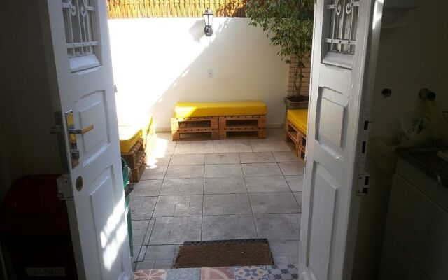 Solar63 Hostel