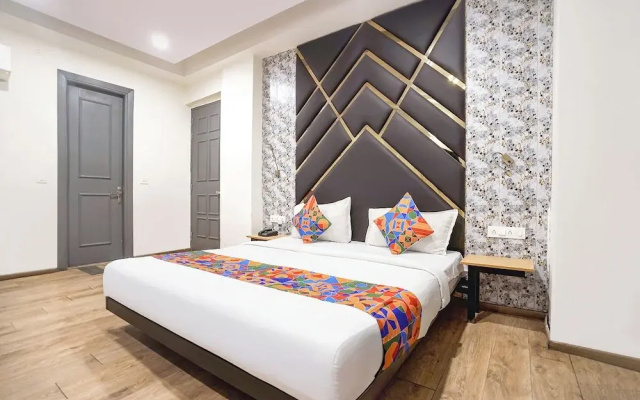 FabHotel Novis Stayz