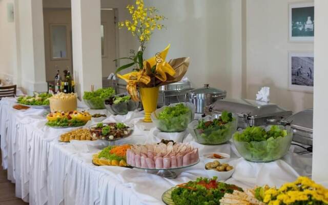Itu Plaza Hotel