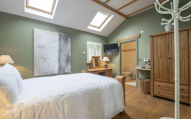 Stable Lodge Boutique B&B