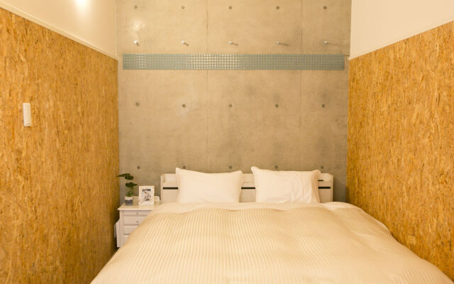 Japaning Hotel Enmachi II