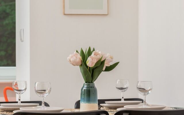 Gdynia Centrum Apartment by Renters