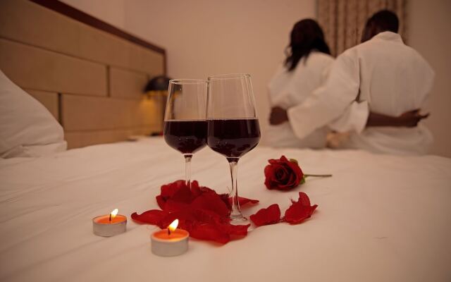 Alexander Palace Hotel Apartment