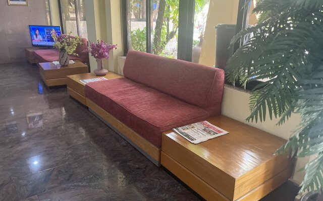 Hotel Marjorie 'Y'