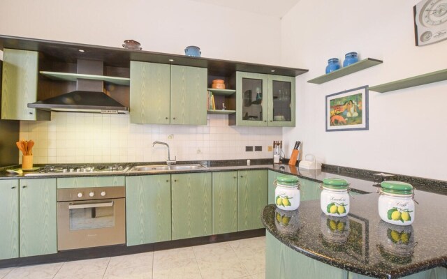 Awesome Home in Ragusa With 3 Bedrooms and Wifi