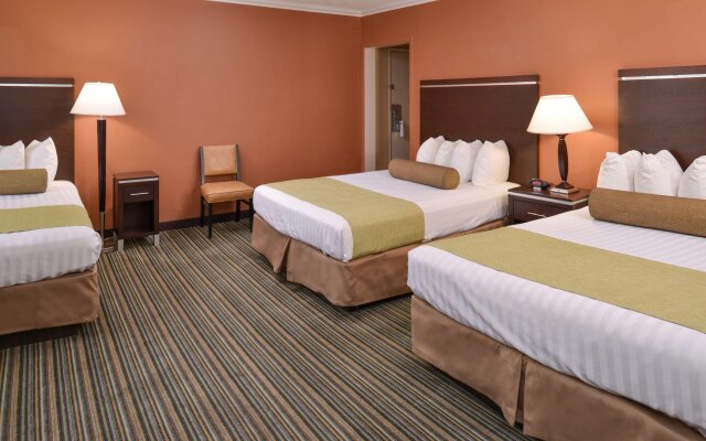 Best Western Courtesy Inn - Anaheim Park Hotel