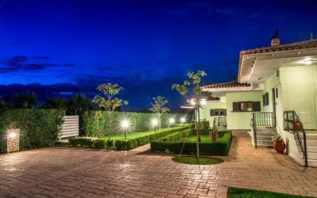 Fragos Garden Studios