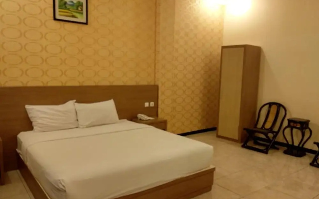 Hotel New Merdeka Pati