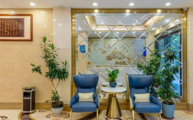 Zhuhai Xinhualian Business Hotel