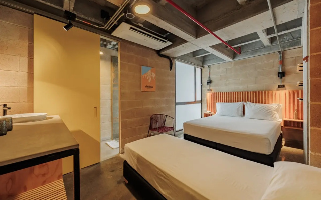 The Somos S Hotel