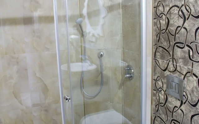 Ozkavak Hotel Kaleici