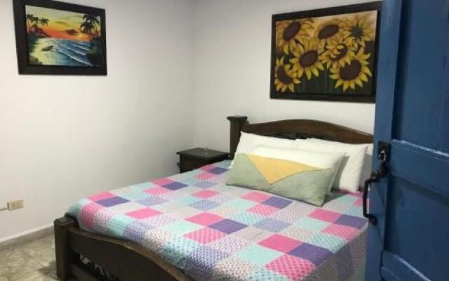 Hostal Maderos