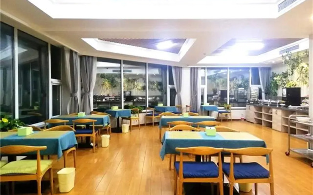 GreenTree Inn Xingtai Julu County Fengqing Road