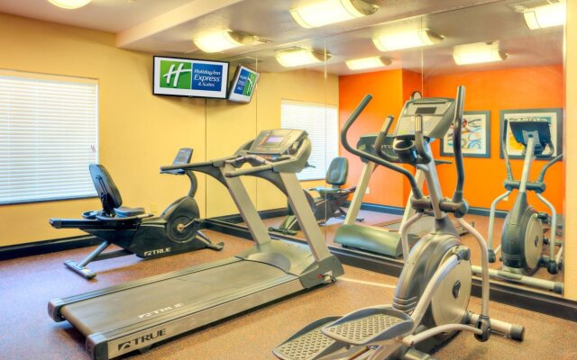 Holiday Inn Express & Suites Granbury by IHG