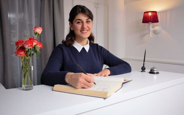 Dayroom Chardonnay Boutique Hotel