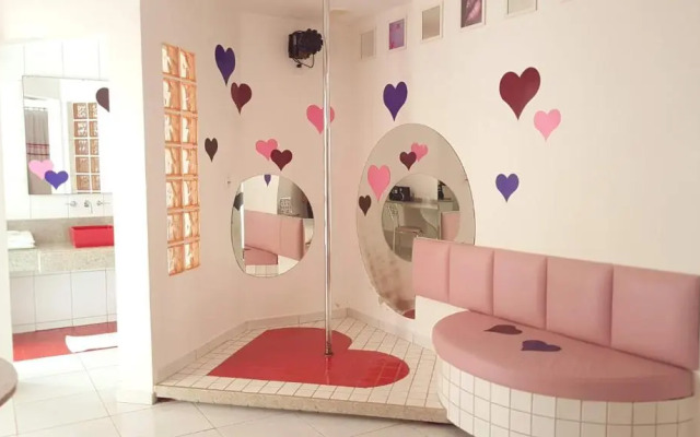 L'acqua Motel Express