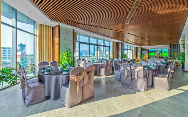 G8 Luxury Hotel and Spa Da Nang